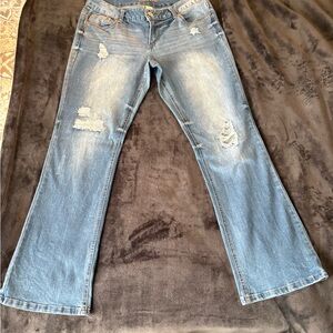 Maurices Light Blue Distressed Flare Jeans low waist SZ 11/12 SHORT